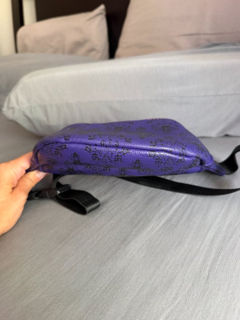 Haunted Mansion Loungefly Fanny Pack - Picture 7 of 7